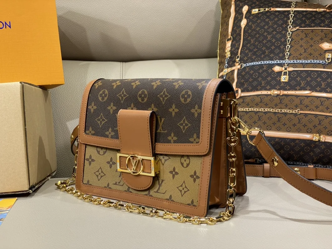 Designer Bags of Famous Brands Women Louis Handbags Wholesale Replicas Bags